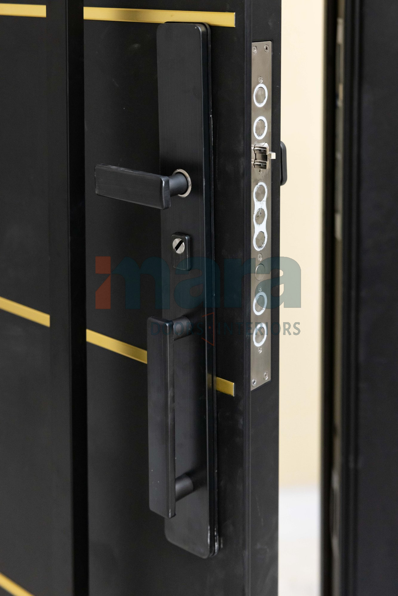 Jaguar 1.2 — Matte Black Gold Stripe Mother & Son gallery image