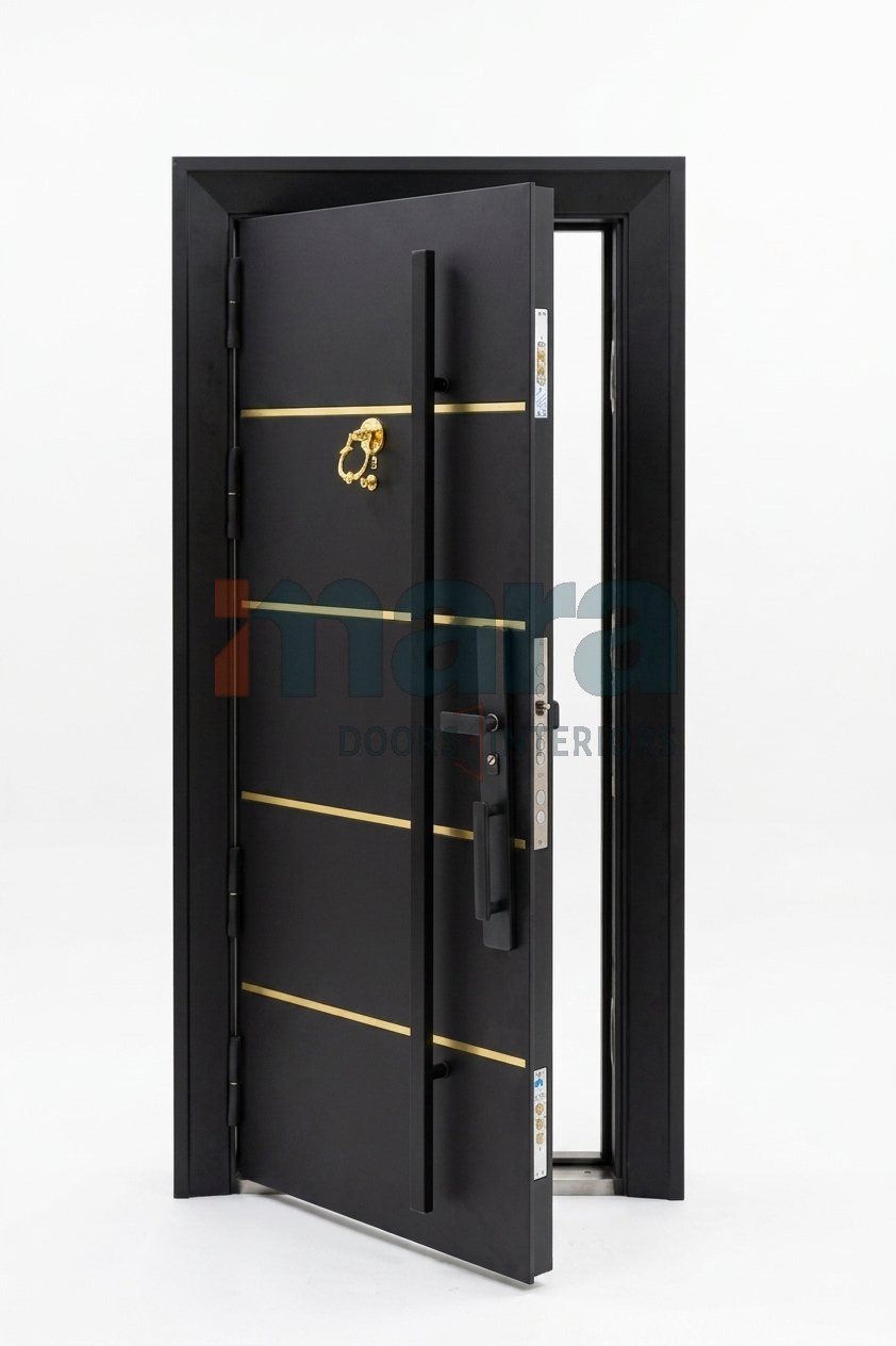 Munyi Single — Matte Black Gold Stripe gallery image